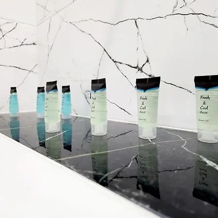 Apartamento Apartstars - Zelwerowicza 11 *