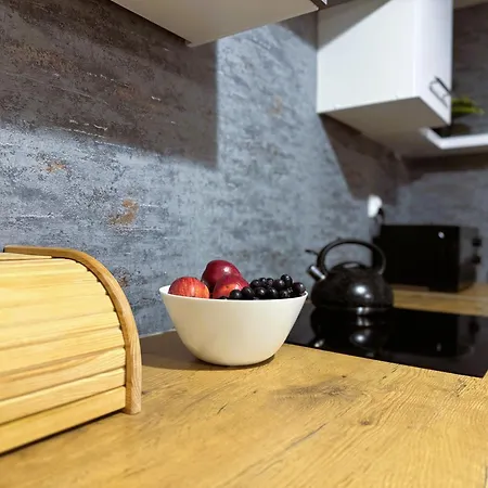 Daire Apartstars - Zelwerowicza 11 *