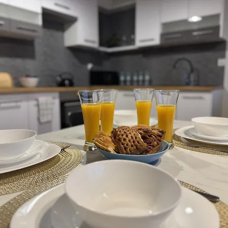 Daire Apartstars - Zelwerowicza 11 *