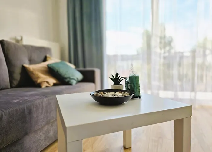 Apartstars - Zelwerowicza 11 *